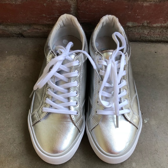 boden womens sneakers